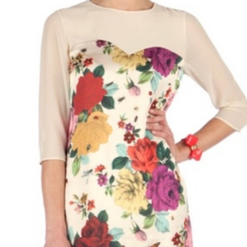 Stunning summer dress in good condition.